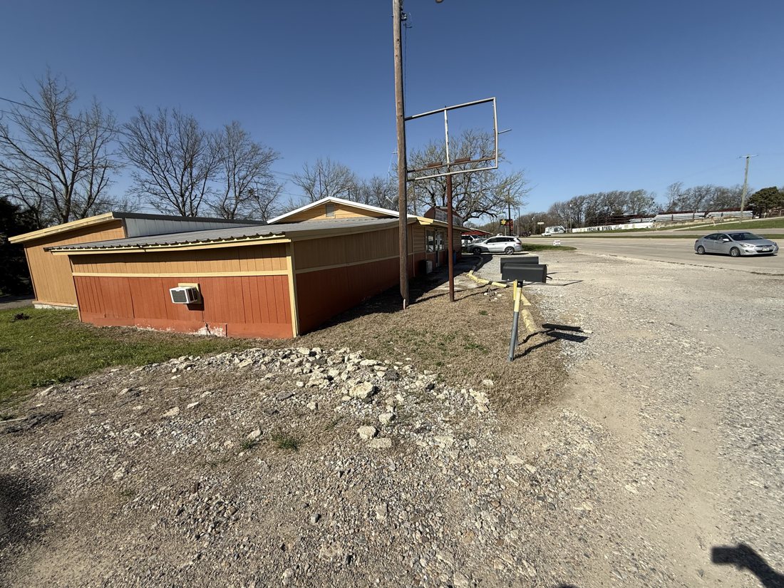Commercial Building by Texas Roofing & Construction