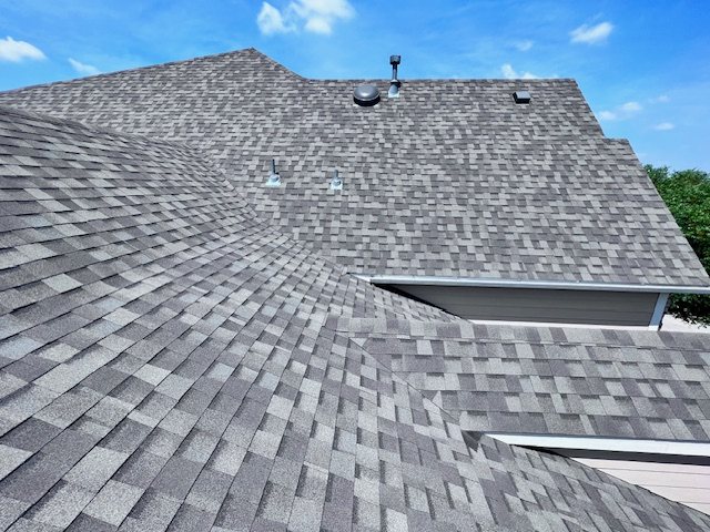 Completed TRC roofing project in North Texas